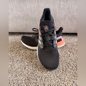 Men’s adidas Ultraboost Primeblue black with Coral Heel Accents